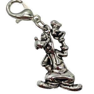 Vintage Disney Goofy Clip On Charm Silver Tone Signed Disneyana 3D Zipper Pull